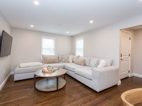 48 Macarthur Rd, Stoneham MA 02180