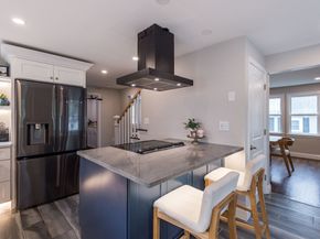 48 Macarthur Rd, Stoneham MA 02180