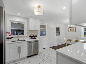 607 Turnpike St, Stoughton MA 02072