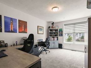 90 Lebaron Boulevard 7, Lakeville MA 02347