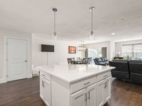 90 Lebaron Boulevard 7, Lakeville MA 02347