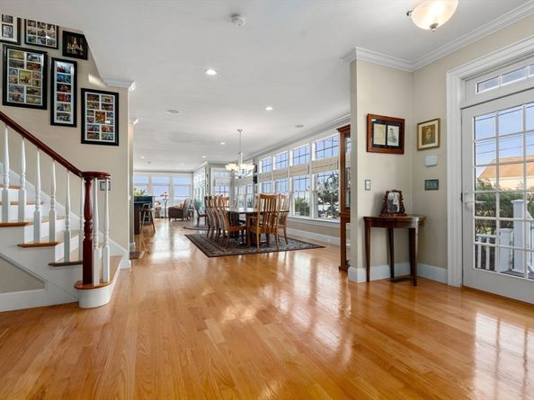 7 Swan Road, Quincy MA 02169