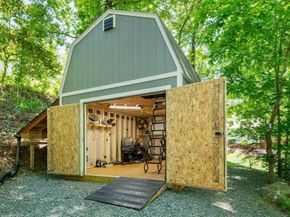 2 Evans Rd, Middleton MA 01949