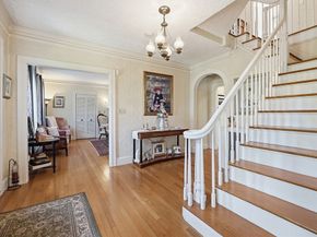 32 Terrace Dr, Worcester MA 01609