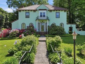 32 Terrace Dr, Worcester MA 01609