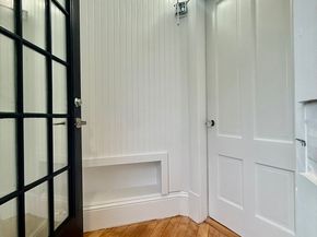 6 Wheelock St, Oxford MA 01540
