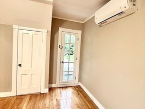 6 Wheelock St, Oxford MA 01540