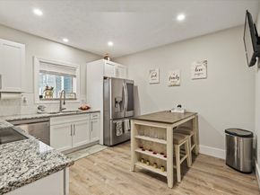 1 Ralph Ave, Worcester MA 01604