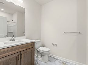 5 Peters Farm Way 311, Westborough MA 01581