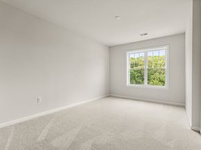 5 Peters Farm Way 311, Westborough MA 01581