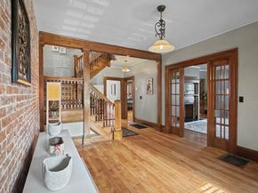 4 Westland St, Worcester MA 01602