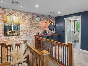 4 Westland St, Worcester MA 01602