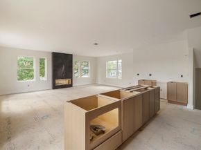 60 Franklin St 1, Somerville MA 02145