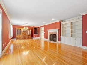 79 Pheasant Run Cir, Leominster MA 01453