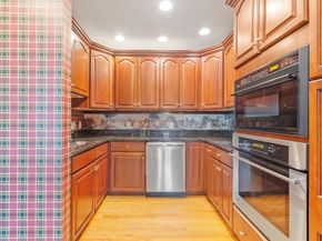 79 Pheasant Run Cir, Leominster MA 01453