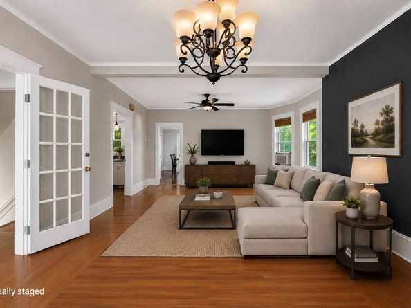 190-192 Kendrick Ave, Quincy MA 02169