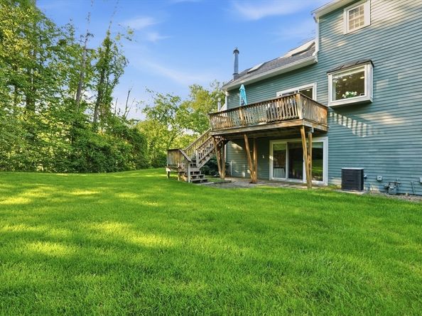 63 Brookdale Cir 63, Shrewsbury MA 01545