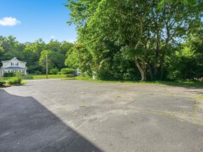 166 Millbury Ave, Millbury MA 01527