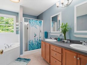 206 Washington St, Northbridge MA 01534