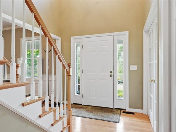 206 Washington St, Northbridge MA 01534