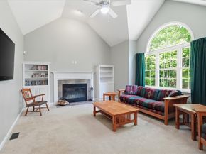 206 Washington St, Northbridge MA 01534