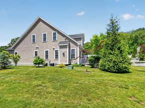 11 Reynolds Farm Way 11, Westwood MA 02090
