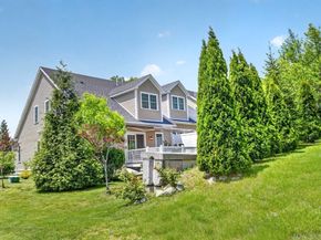 11 Reynolds Farm Way 11, Westwood MA 02090