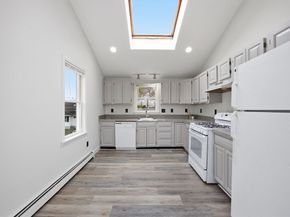 192 Swifts Beach Road, Wareham MA 02571