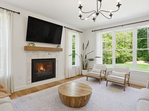 1 Park Ln, Mattapoisett MA 02739