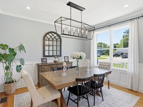 1 Park Ln, Mattapoisett MA 02739