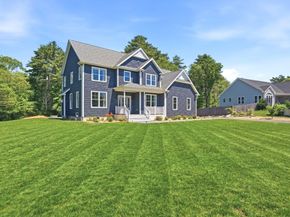 1 Park Ln, Mattapoisett MA 02739
