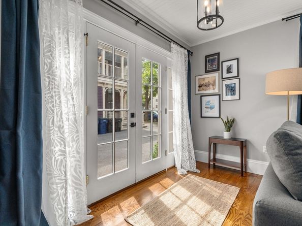 2R Dearborn, Salem MA 01970