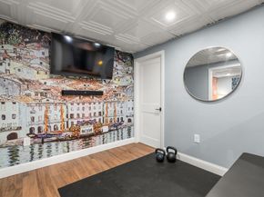 2R Dearborn, Salem MA 01970