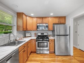 28 Orchard Dr, North Reading MA 01864
