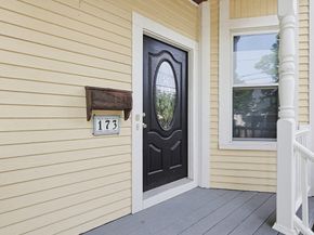 173 High St, Reading MA 01867