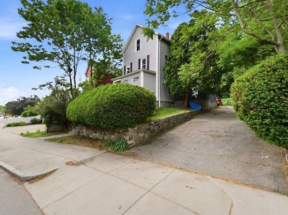 722 Highland Ave, Malden MA 02148