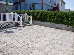 78 Elmwood St, Revere MA 02151