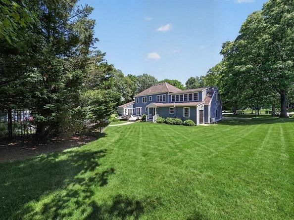14 Isaac Sprague Drive, Hingham MA 02043