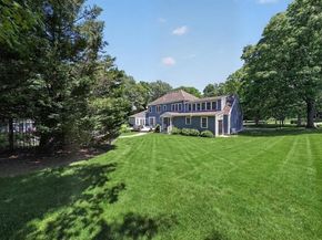 14 Isaac Sprague Drive, Hingham MA 02043