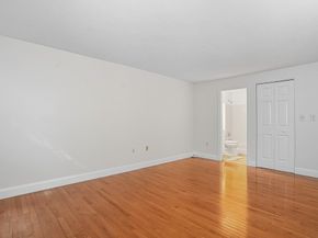 237 South St 45, Shrewsbury MA 01545