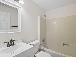 237 South St 45, Shrewsbury MA 01545