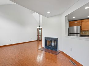 237 South St 45, Shrewsbury MA 01545
