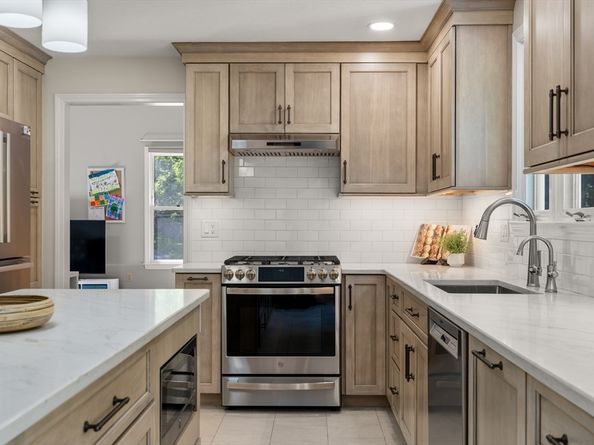 63 Pine Hill Road, Southborough MA 01772