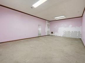 297 Whalom Rd, Lunenburg MA 01462