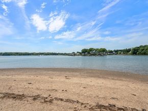 37 Wellman St 3, Beverly MA 01915