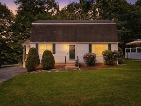 3 Barrows Road, Worcester MA 01609