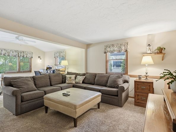 3 Barrows Road, Worcester MA 01609