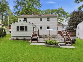 3 Barrows Road, Worcester MA 01609