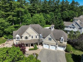 17 Saddle Ln, Hanover MA 02339