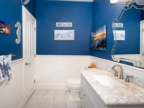 17 Saddle Ln, Hanover MA 02339
